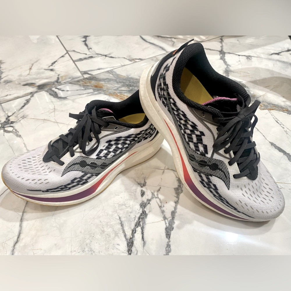 Saucony Women's Saucony Endorphin Speed 2